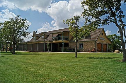 Farm and Ranch in Parker County, Texas