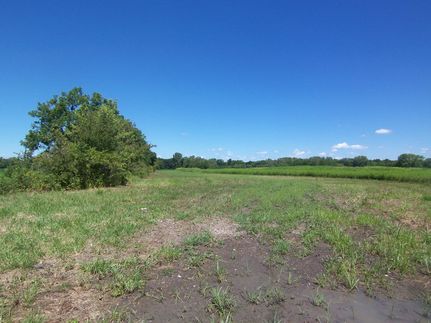 Land in Vernon County, Missouri