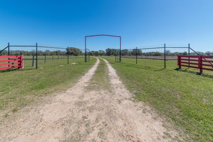 Farm and Ranch in Colorado County, Texas
