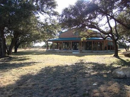 Farm and Ranch in Lampasas County, Texas