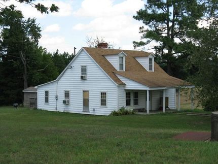 Farm and Ranch in Hanover County, Virginia