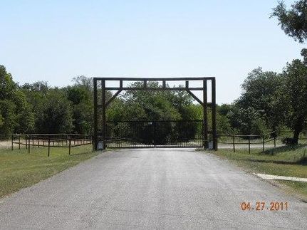 Farm and Ranch in Williamson County, Texas