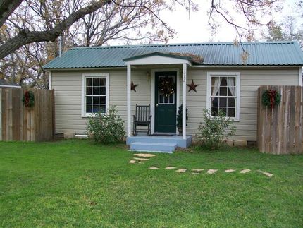House in Colorado County, Texas