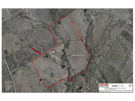 Farm and Ranch in Falls County, Texas