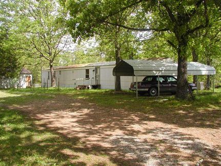 Farm and Ranch in Howell County, Missouri