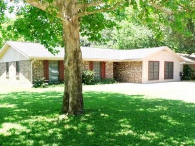 Farm and Ranch in Robertson County, Texas