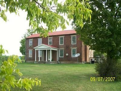 House in Bracken County, Kentucky