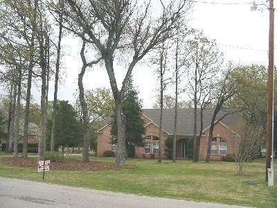 Farm and Ranch in Henderson County, Texas