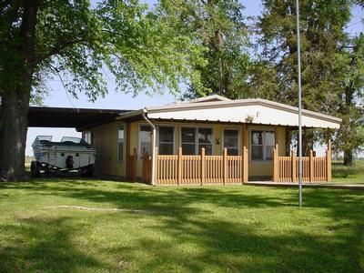House in Holt County, Missouri