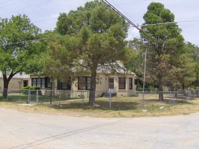 House in Menard County, Texas