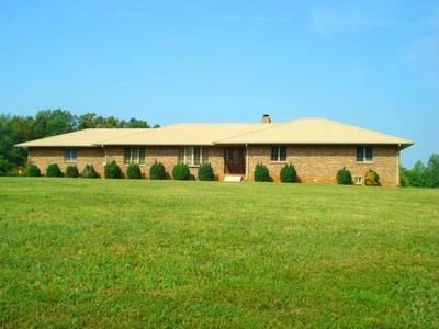Farm and Ranch in Cannon County, Tennessee