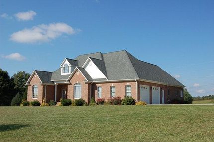 Farm and Ranch in Surry County, North Carolina