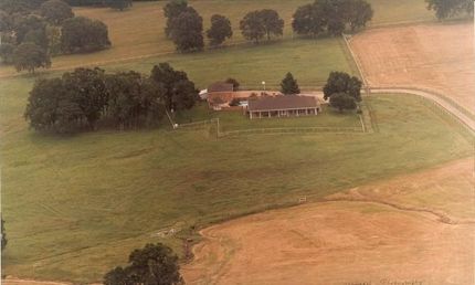 Farm and Ranch in Henderson County, Texas
