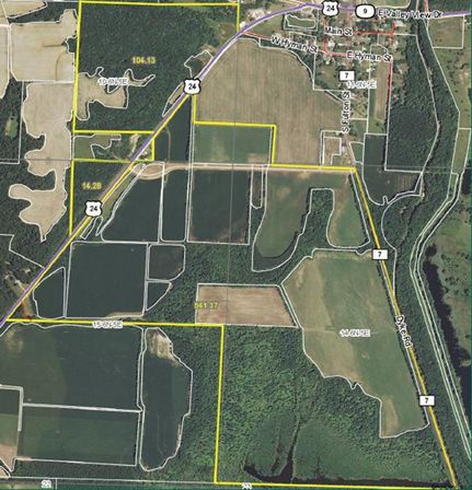 Farm and Ranch in Fulton County, Illinois