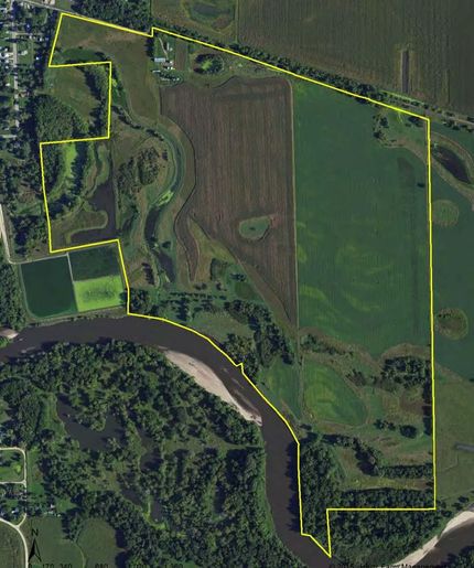 Farm and Ranch in Jones County, Iowa