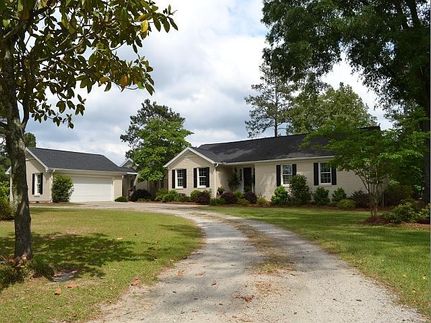 Farm and Ranch in Kershaw County, South Carolina