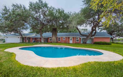 Land in Bee County, Texas