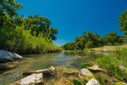 Farm and Ranch in Kimble County, Texas