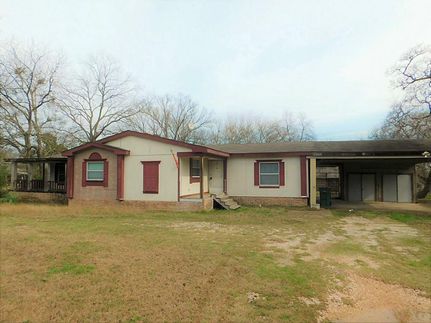 Farm and Ranch in Walker County, Texas