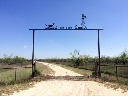 Farm and Ranch in Crockett County, Texas