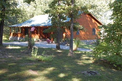 Farm and Ranch in Howell County, Missouri