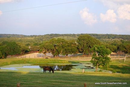 Land in Kendall County, Texas