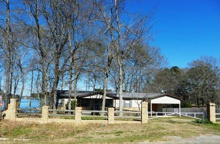 Farm and Ranch in Henderson County, Texas