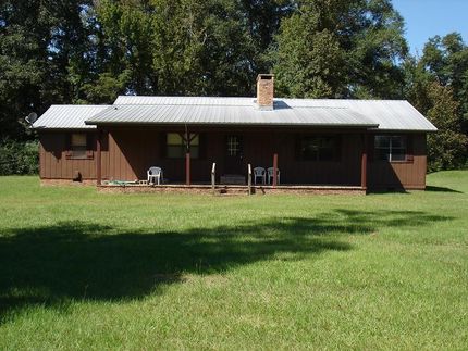 House in Monroe County, Alabama