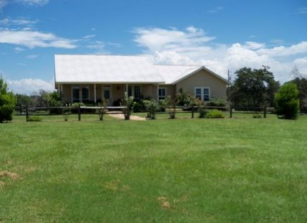 Farm and Ranch in Lee County, Texas