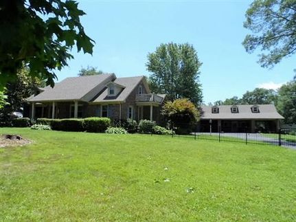 House in Coffee County, Tennessee