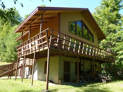 Land in Madison County, North Carolina
