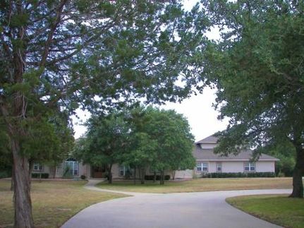 Farm and Ranch in Lampasas County, Texas