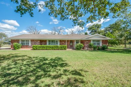 Farm and Ranch in Parker County, Texas