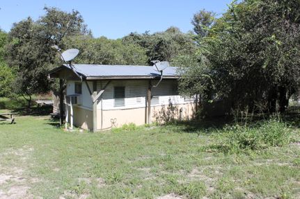 Farm and Ranch in Live Oak County, Texas