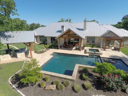 Farm and Ranch in Llano County, Texas
