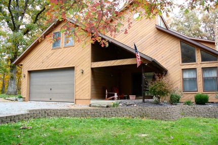 Farm and Ranch in Clay County, Illinois