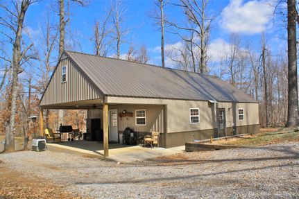 Farm and Ranch in Pope County, Illinois