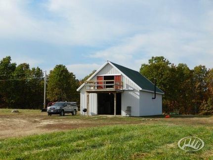 Farm and Ranch in Dallas County, Missouri
