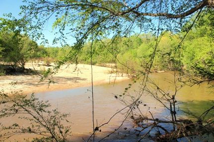 Farm and Ranch in Lawrence County, Mississippi