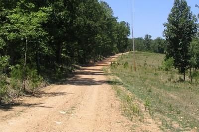 Farm and Ranch in Izard County, Arkansas