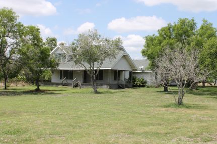 Farm and Ranch in Nueces County, Texas