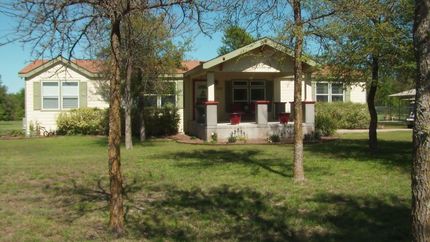 Farm and Ranch in Falls County, Texas