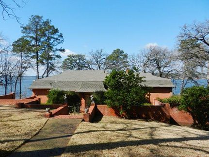 Farm and Ranch in Smith County, Texas