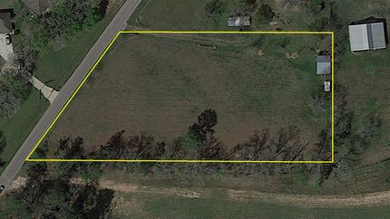 Farm and Ranch in Montgomery County, Texas