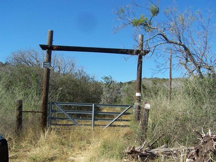 Hunting Property in Uvalde County, Texas
