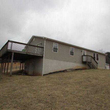 Farm and Ranch in Pulaski County, Virginia
