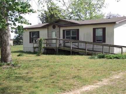 Farm and Ranch in Henderson County, Texas