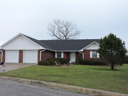 Farm and Ranch in Murray County, Oklahoma