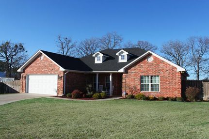 Farm and Ranch in Henderson County, Texas