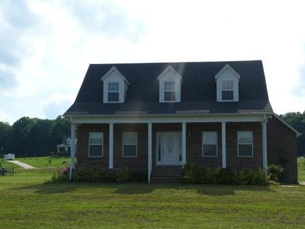 Farm and Ranch in Bedford County, Tennessee